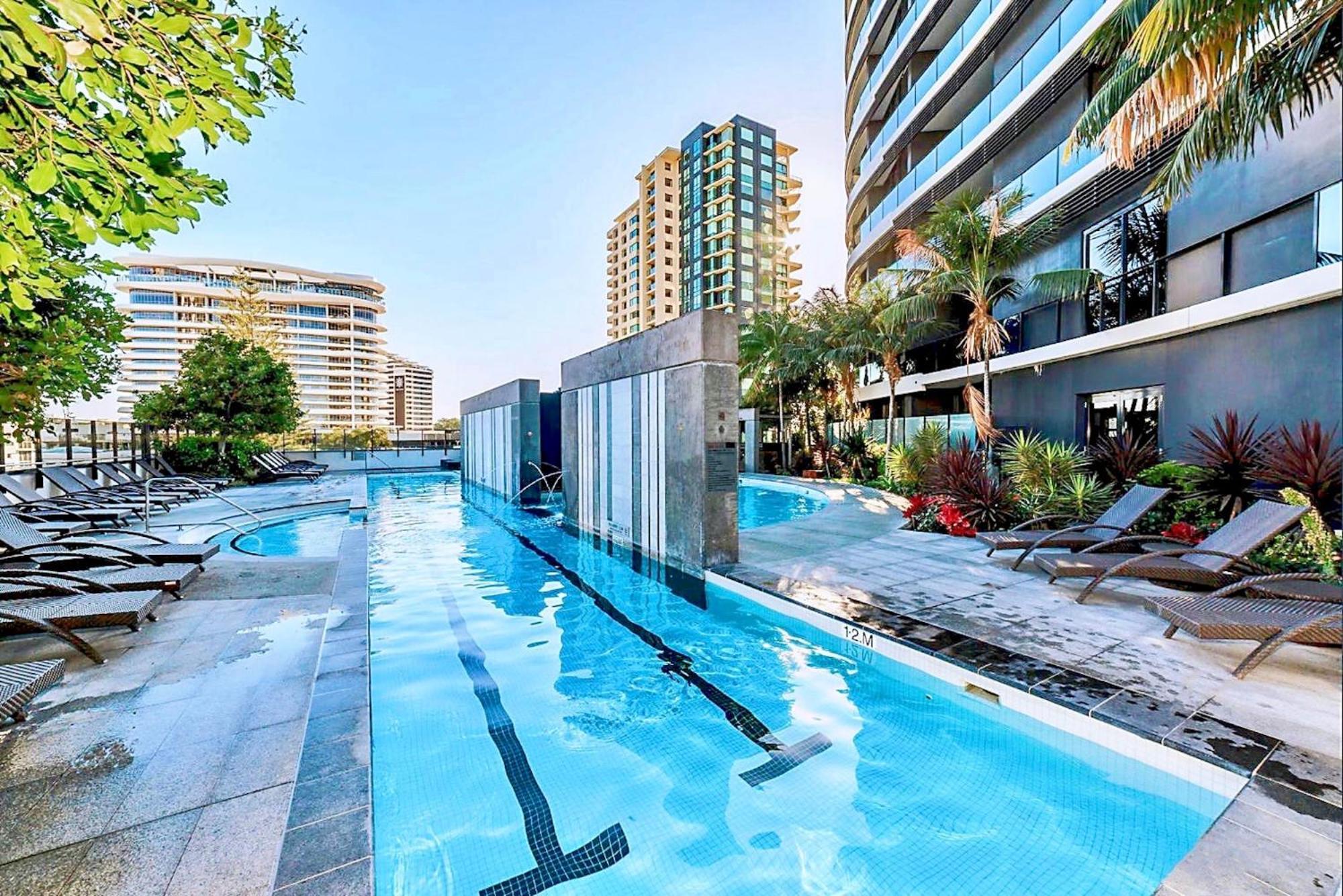 Luxury S Casino Residences Broadbeach - Holiday Paradise 黄金海岸 客房 照片